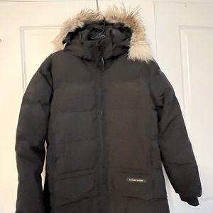 Canada Goose coat ❄️